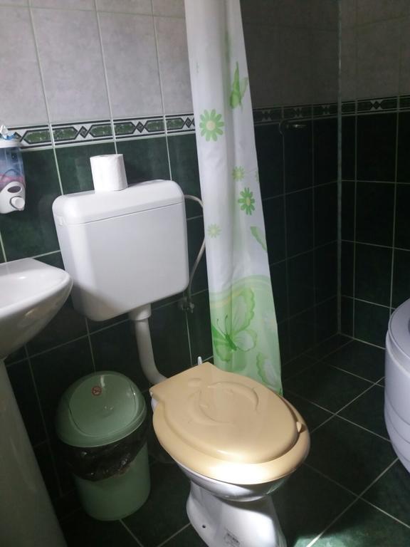 Casa Dobrin Hotel Арефу Екстериор снимка