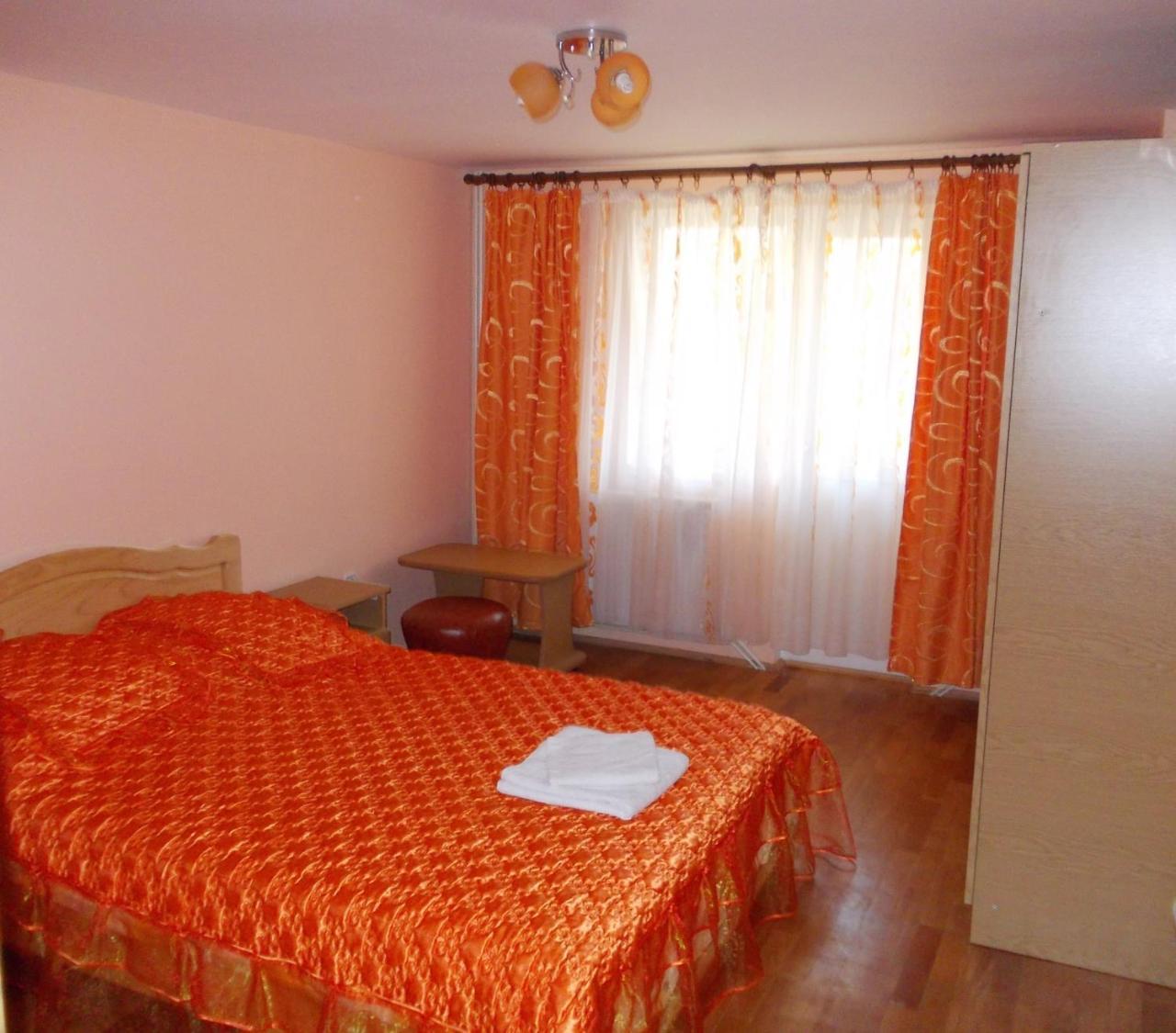 Casa Dobrin Hotel Арефу Екстериор снимка